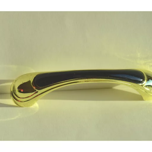 Möbelgriff aus Metall, Farbe gold-schwarz, Lochabstand 96 mm