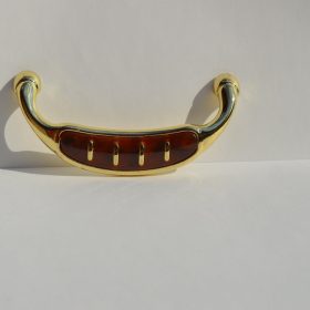   Fém-műanyag bútorfogantyú, arany-vörös mahagóni színű, 96 mm furattávval