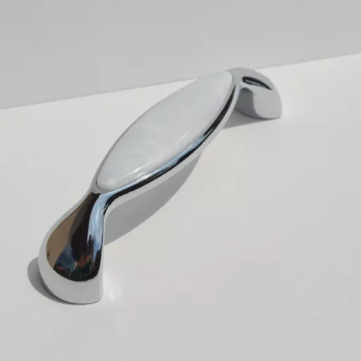 Metall-Kunststoff-Möbelgriff, Farbe chrom-weiß, Bohrung 96 mm