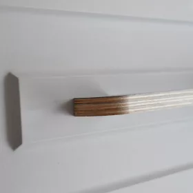   AUSTIN_160T Tölgy rétegelt lemez, egyedi készítésű bútorfogantyú