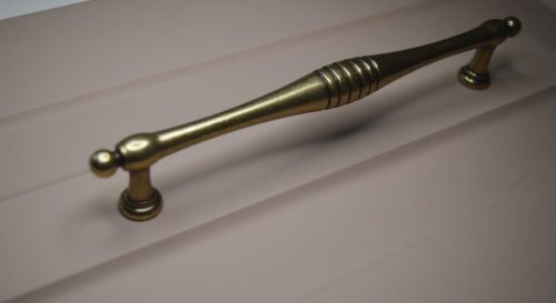 BU004_160_12 -Antik Bronz fém bútorfogantyú, 160 mm furattáv