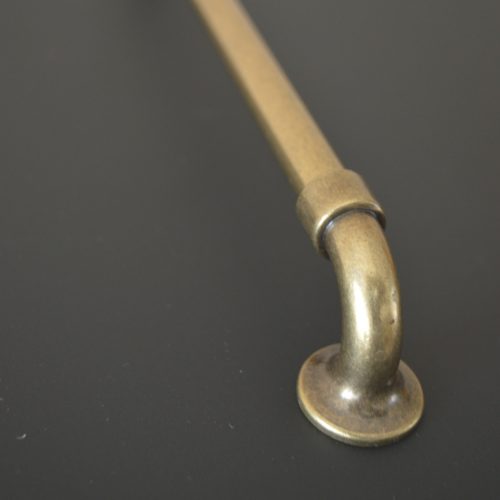 BU 010 160 12 Industrieller Metallgriff, bronzefarben, mit 160 mm Lochabstand