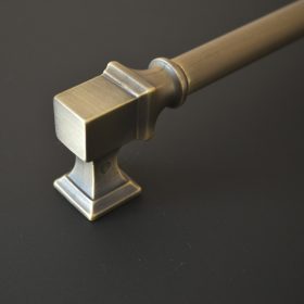   BU_015_224  _04RO Vintage-Stil, Metallgriff, bronzefarben, Lochabstand 224 mm