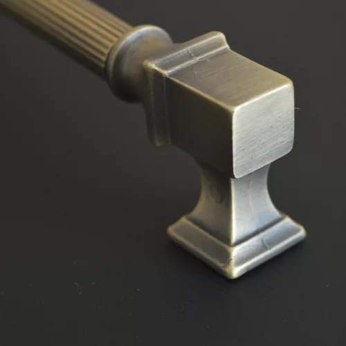 BU_015_320_04ST Vintage-Stil, Metallgriff, bronzefarben, strukturierte Oberfläche 