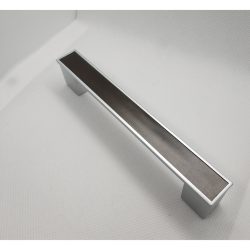Wood effect furniture handle with chrome plastic frame