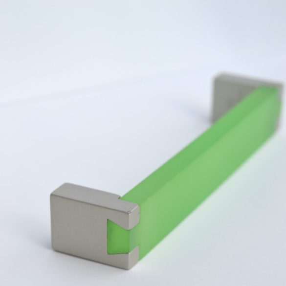 Fém-műanyag bútorfogantyú, Zöld - pezsgő színű, 128 mm furattáv