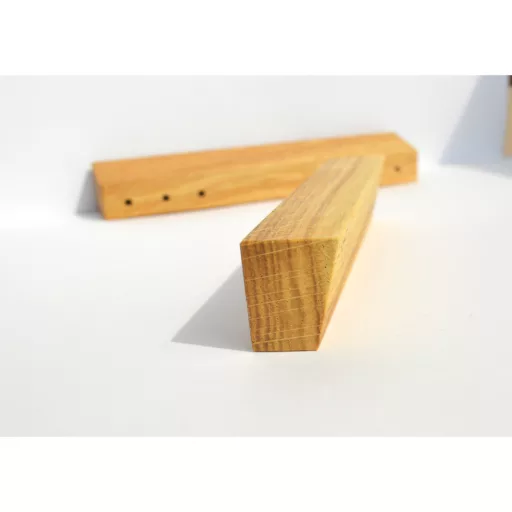 Möbelgriff aus Holz