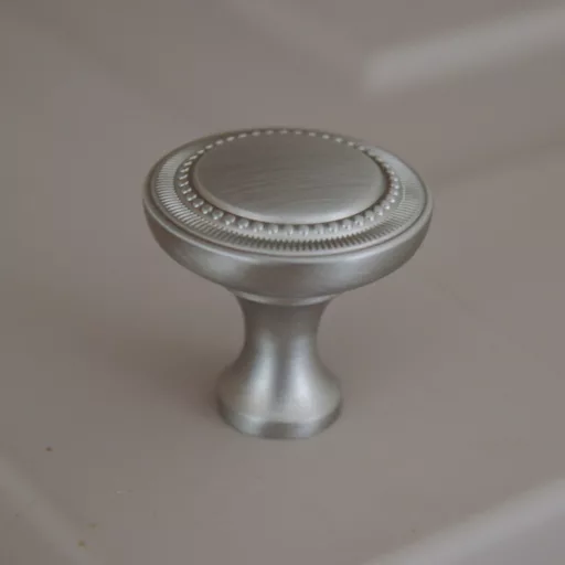 GA-IMPER-1-02B   Möbelknopf aus geschliffenem Satin