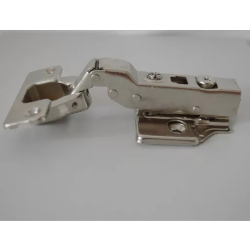 Sanft schließender, aufsteckbarer 3D-Schleuderriemen, Semi-Impact-Typ