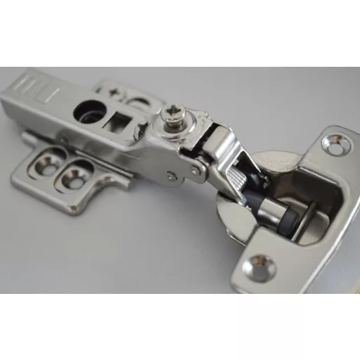 Sanft schließender Clip, 3D-Schleuderband, Aufpralltyp
