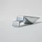 Metall-Möbelgriff, 16 mm Bohrungsabstand, Farbe Seidenglanz-Chrom