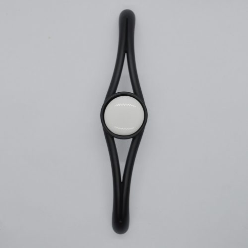 Mattschwarz - weiß mit Porzellanzubehör, 128 mm Bohrung, Metall-Porzellan-Möbelgriff