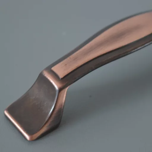Möbelgriff aus Metall, kupferfarben satiniert, Bohrung 96 mm
