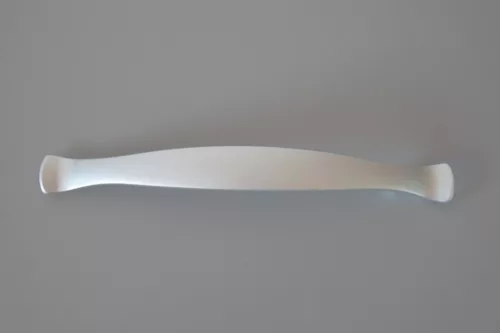 Metall-Möbelgriff, perlmuttverchromt, 96 mm BA