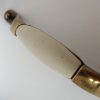 Möbelgriff aus Porzellan, Farbe Bronze, Metallenden/Gres-Porzellan