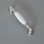 Porcelán-fém fogantyú, antikolt ezüst fém - fehér porcelán színű, 96 mm furattávval