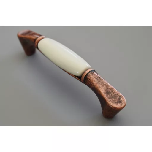 Metallgriff aus Porzellan, antikisiertes Metall - Farbe: beige Porzellan, Bohrung 96 mm