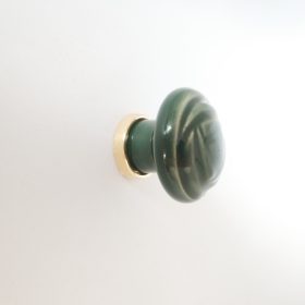   Fém-porcelán bútorgomb, zöld színű, arany talprésszel, virág formájú