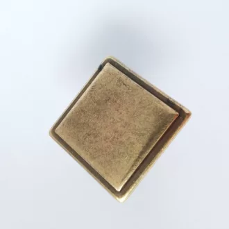   Négyszögletű, fém bútorgomb, matt bronz színű, 25 x 25 mm
