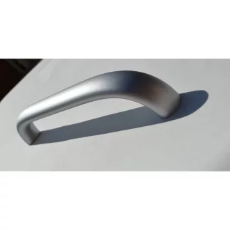 Möbelgriff aus Metall in Chrom matt