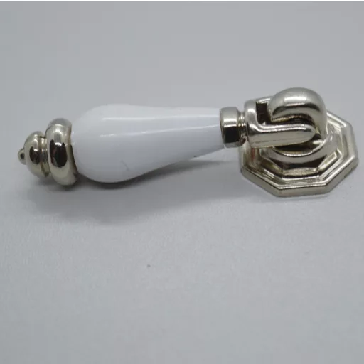 Metall-Kunststoff-Möbelknauf, silber-weiss