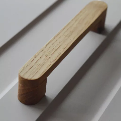 Leland_128, Möbelgriff aus Holz, Eiche geölt, 128 mm Lochweite