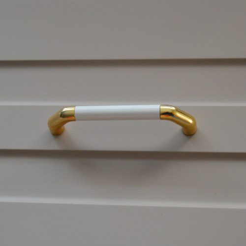 Möbelgriff aus Kunststoff, Farbe gold-weiss, Lochabstand 96 mm