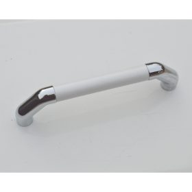   10 db Műanyag bútorfogantyú, ezüst-fehér színű, 96 mm furattávval