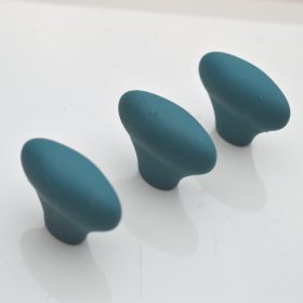 10  db Műanyag bútorgomb, bársony zöld színű