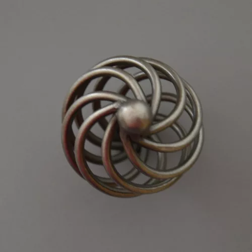 Rustikaler Stil antiker schwarzer Metallmöbelknopf