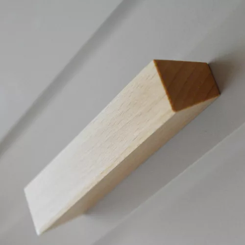 Möbelgriffe aus Holz, Buche lackiert, mit Bohrungsabstand 64-96-128 mm