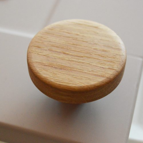 ROME, Tömörfa bútorgomb, olajozott tölgy 50 mm átmérő