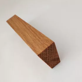   Salermo_200 Möbelgriffe aus Holz, Eiche geölt, 128-160 mm Bohrungsabstand, trapezförmig