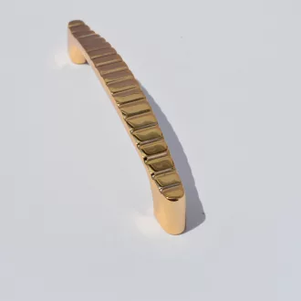   S146_MP11 Metallgriff mit geriffelter Oberfläche, goldfarben, Lochabstand 128 mm