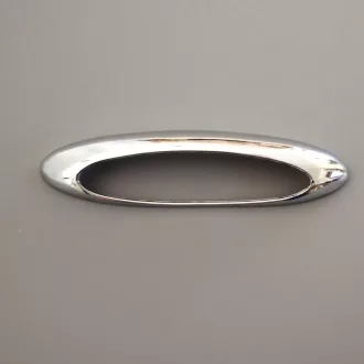   Fém bútorfogantyú, kagylós, fényes króm színű, 128 mm furattávval