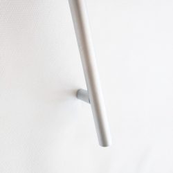 Seidenglänzender Stangengriff, Bohrlochabstand 640 mm