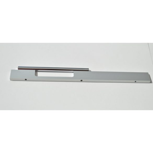 Metal furniture handle in matt aluminium and bright chrome colour combination