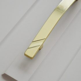   II. Osztályú Fém bútorfogantyú, matt arany színű, 128 mm furattávval