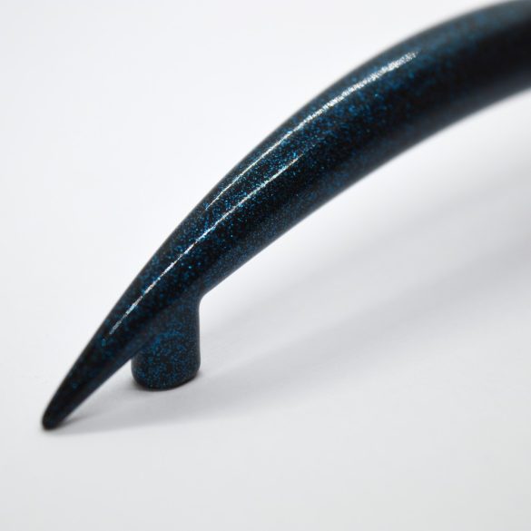 Fém bútorfogantyú, kék csillám színben, 128 mm furattávval