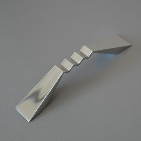Metall-Möbelgriff, glänzend verchromt, Bohrung 96 mm