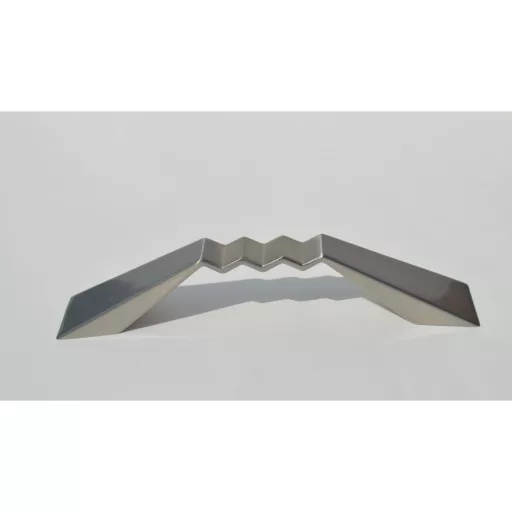 Elox Möbelgriff aus nickelfarbigem Metall