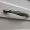 Fém bútorfogantyú, antik bronz színű, 96 mm furattávval