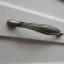 Fém bútorfogantyú, antik bronz színű, 96 mm furattávval