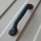 UZ12_20M Mattschwarzer Metall-Möbelgriff, 96 mm 
