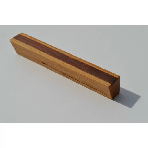 Möbelgriff aus Holz, Intarsienstil 