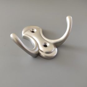 Fém fogas, matt nikkel színű