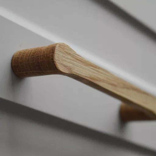 Ystad_96, Möbelgriff aus Holz, Eiche geölt, Bohrung 96 mm