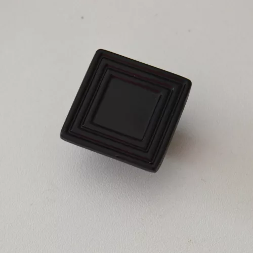 Z038_30 Metall-Möbelknopf, schwarz farben, quadratisch