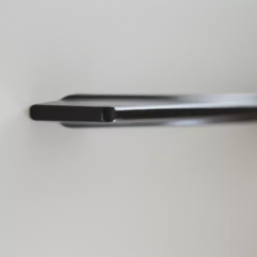 Z132 Metall-Möbelgriff, schwarz, mit 160 mm Lochabstand