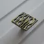 Z242 Quadratischer Metall-Möbelknopf, antike Bronze